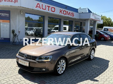 Volkswagen Jetta VI Rezerwacja-1