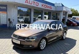 Volkswagen Jetta VI Rezerwacja