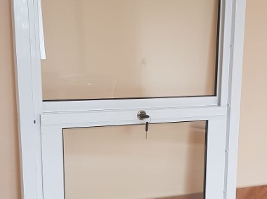 Okno aluminiowe, podnoszone do góry, podawcze na wymiar-1