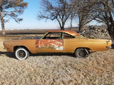 Plymouth Road Runner 1969 BigBlock 383 Project car dobra baza do projektu-1