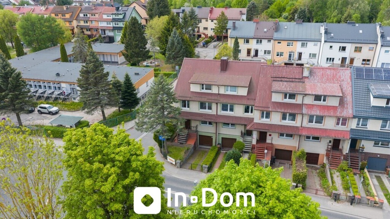 Wyjątkowy dom z potencjałem - ul. M. Zaborowskiej