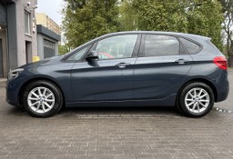 BMW serii 2 Active Tourer (220d)