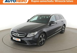 Mercedes-Benz Klasa C W205 led navi kamera automat auto klima avantgarde