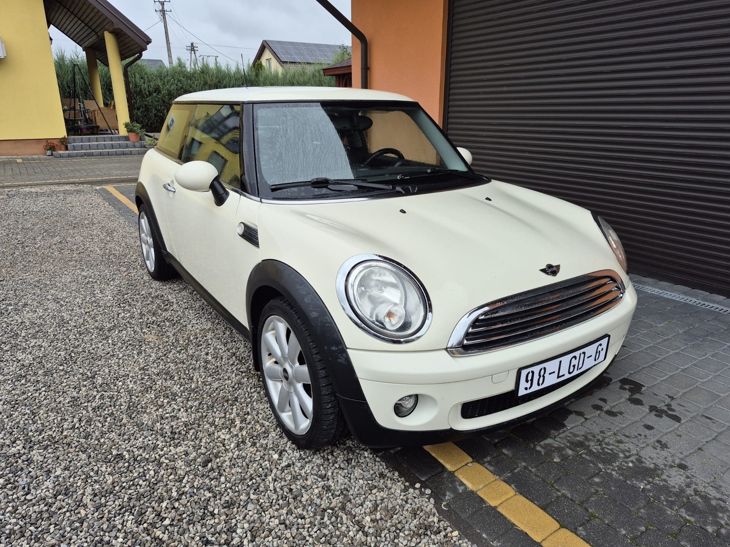 MINI One II 1,4 b 2010 r opłacony zadbany klima