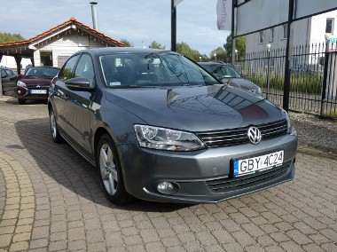 Volkswagen Jetta VI Volkswagen Jetta 2013 1.4 benzyna 122km bezwypadkowy salon Polska-1