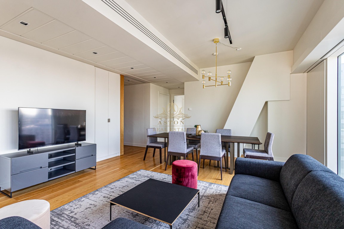 Amazing apartment on Złota 44 - Widok 4
