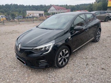 1.6 140KM E-TECH HYBRID-1