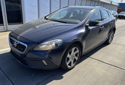 Volvo V40 II