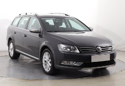 Volkswagen Passat B7 , Salon Polska, 170 KM, DSG, Navi, Xenon, Bi-Xenon,