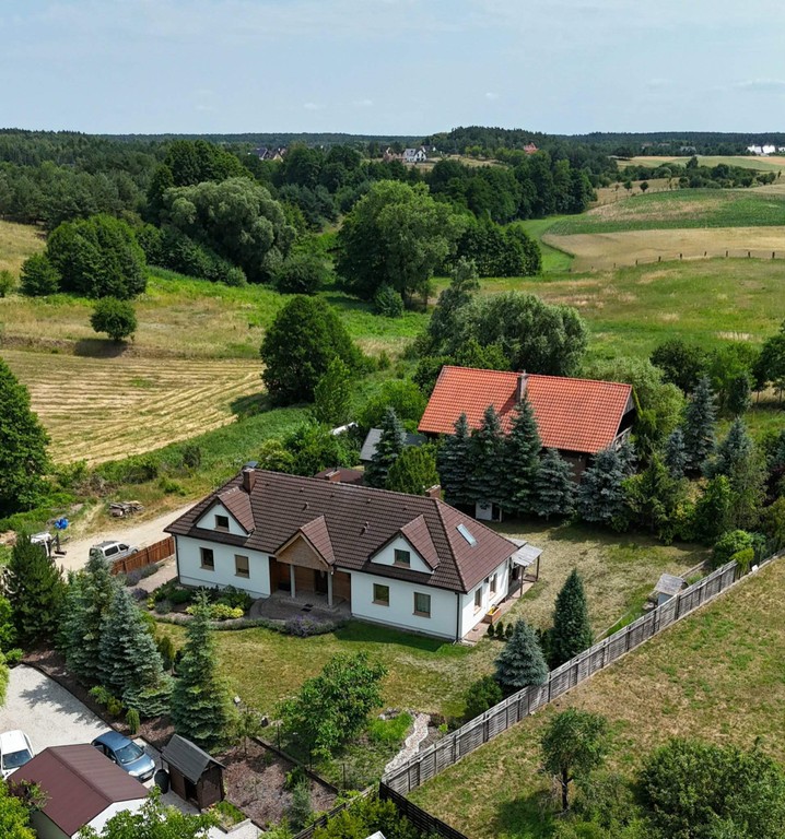 Lawendowy dom na wzgórzu