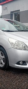 Toyota Verso-3