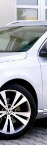 Volkswagen Passat B7 EXCLUSIVE/DSG/ Skóry/Navi/Kamera/BiXenon/ Parktronic/Serwis/GWARANCJ-4