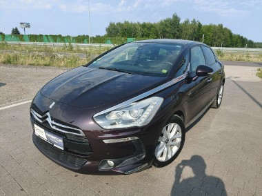 Citroen DS5-1