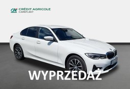 BMW SERIA 3 320i xDrive Advantage aut Sedan. SK253US