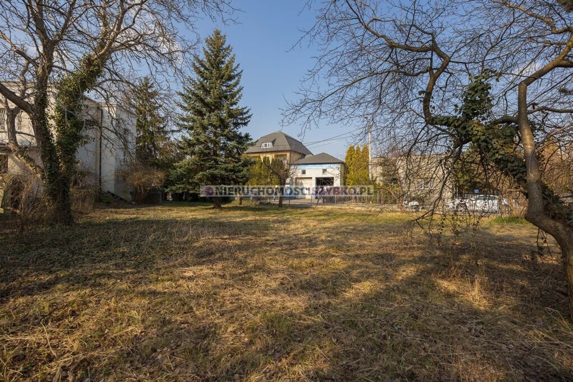 Michałowice | 975 m² | Idealna pod usługi - Mehr