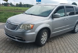 Chrysler Town &amp; Country V 1