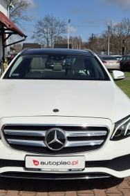 Mercedes-Benz Klasa E W213 4-MATIC-PNEUMATYKA-PANORAMA-2