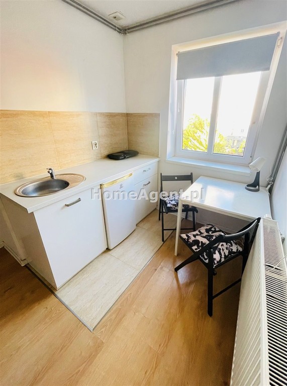 Kawalerka na wynajem, 20 m² Zawodzie