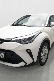 Toyota C-HR-2