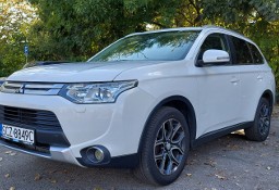 Mitsubishi Outlander III 4x4, salon PL, pełny serwis, bezwypadkowy, doinwestowany