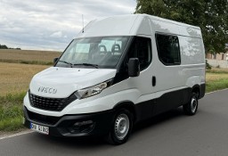 Iveco Daily 35S14 Iveco Daily 35S14 DOKA 2.3Diesel LIFT Nowy Model 6-OSOBOWY