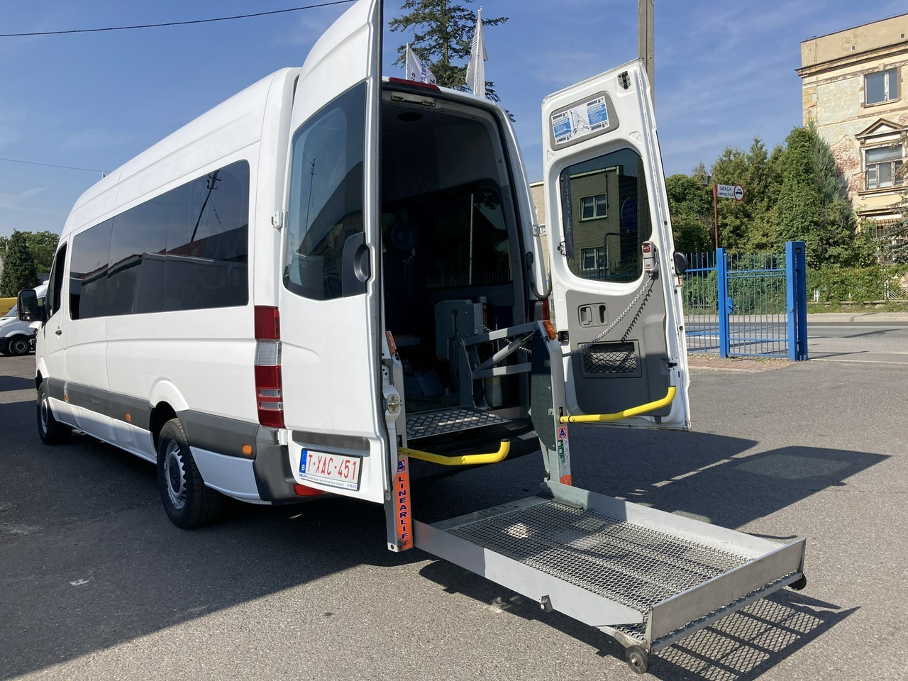 Mercedes-Benz Sprinter 906 Sprinter Maxi przewozu niepełnosprawnych Rampa inwalida Flex 3-wózki