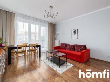 <p>komfortowe, 2-pokojowe mieszkanie</p>-1