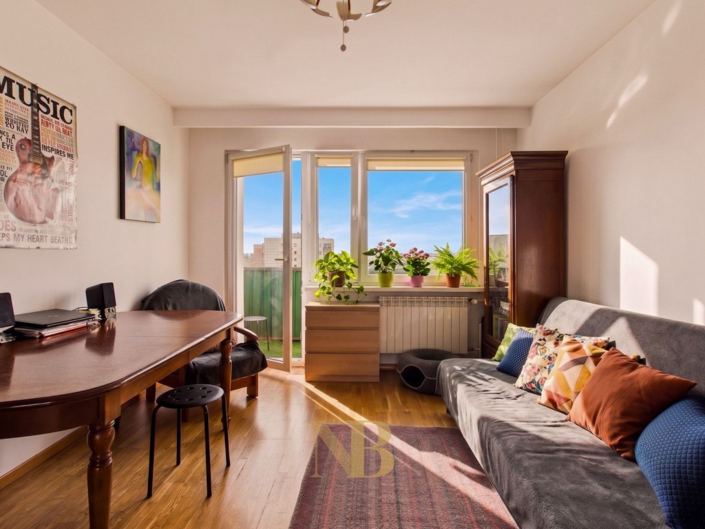 44 m² | 2 Pokoje | Osobna Kuchnia | Widok na Warszawę | 14. Piętro
