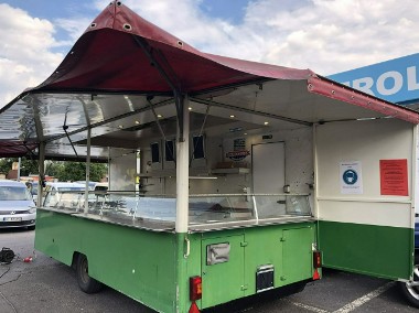 Autosklep przyczepa Gastronomicznay Foodtruck Food truck Gril imbis-1