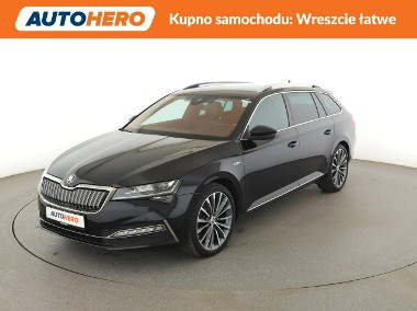 Skoda Superb III L&K PHEV automat virtual skóra grzane fotele navi ACC kamera360 hak-1