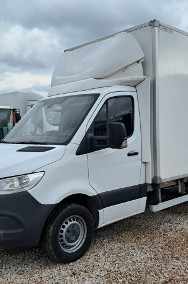 Mercedes-Benz Sprinter-2