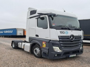 Mercedes-Benz actros-1