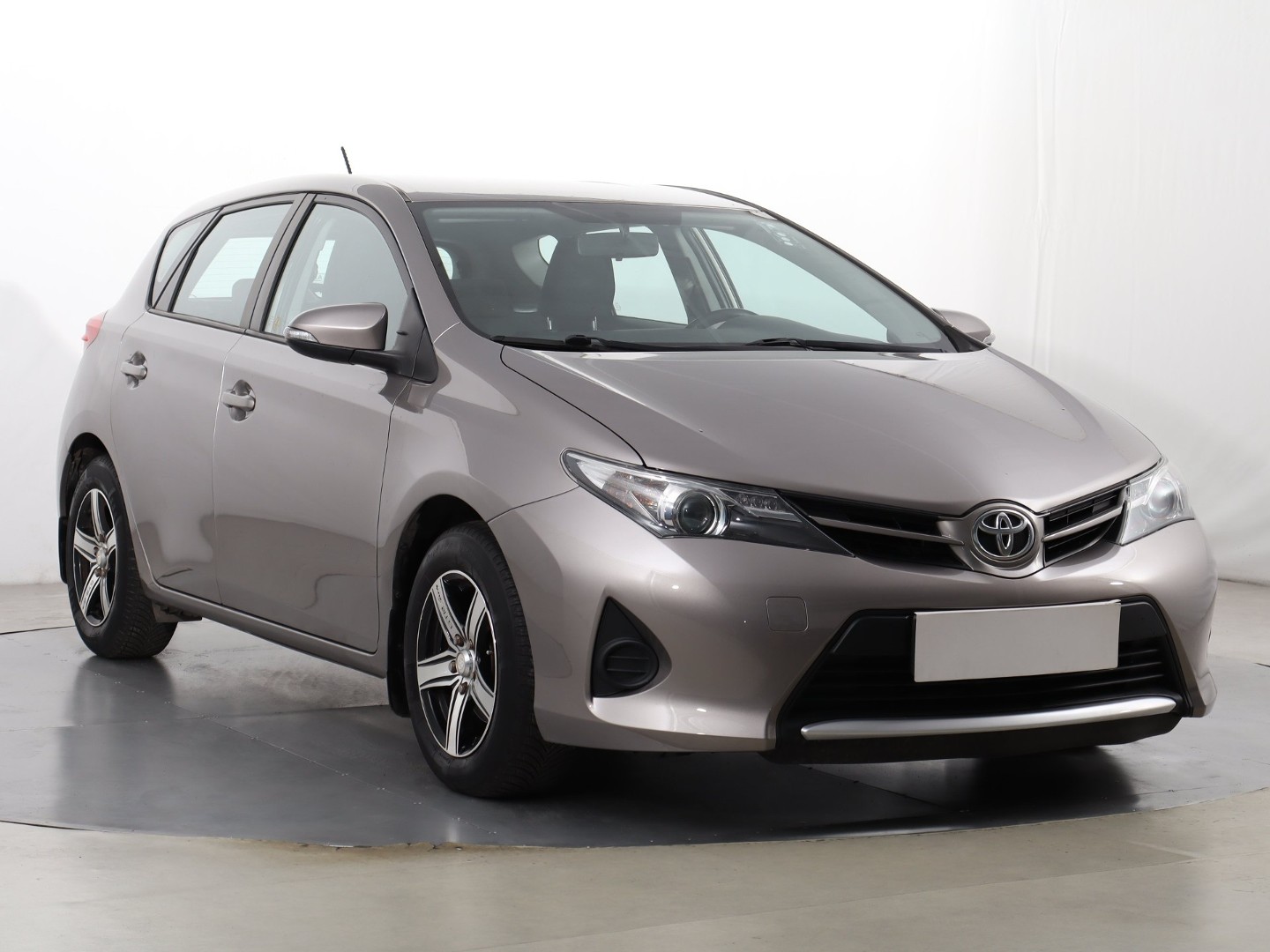 Toyota Auris II , Salon Polska, Klimatronic, Parktronic