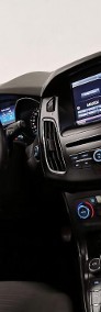 Ford Focus III 120KM Titanium Navi+Convers LED Klimax2 PDS OPS Sam parkuje Chrom Gw-3