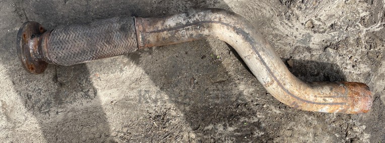 Deuzt-Fahr Agrovector 30.7 - tłumik tłumnik środkowy rura wydechowa-1