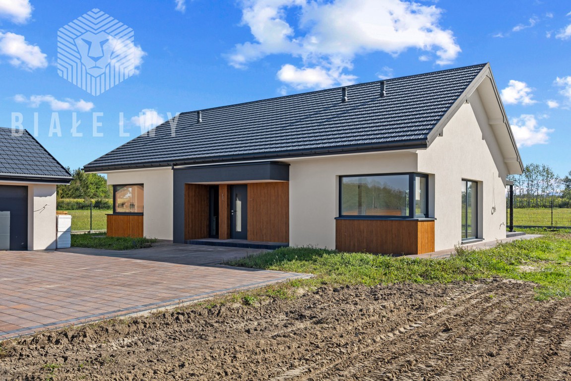 Dom na sprzedaż, 4 pokoje, 158 m², Prażmów