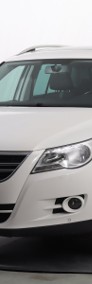 Volkswagen Tiguan , Serwis ASO, Klimatronic, Tempomat, Parktronic,-3