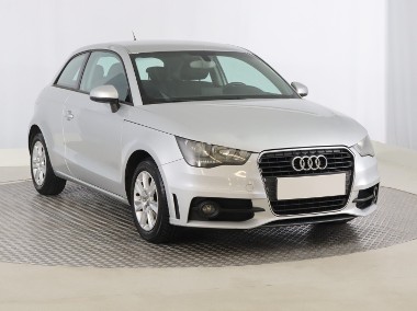 Audi A1 I (8X) , Klimatronic, Parktronic, Podgrzewane siedzienia-1