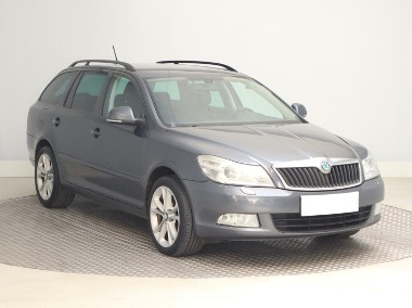 Skoda Octavia II , Klimatronic, Tempomat, Parktronic, Podgrzewane siedzienia,-1