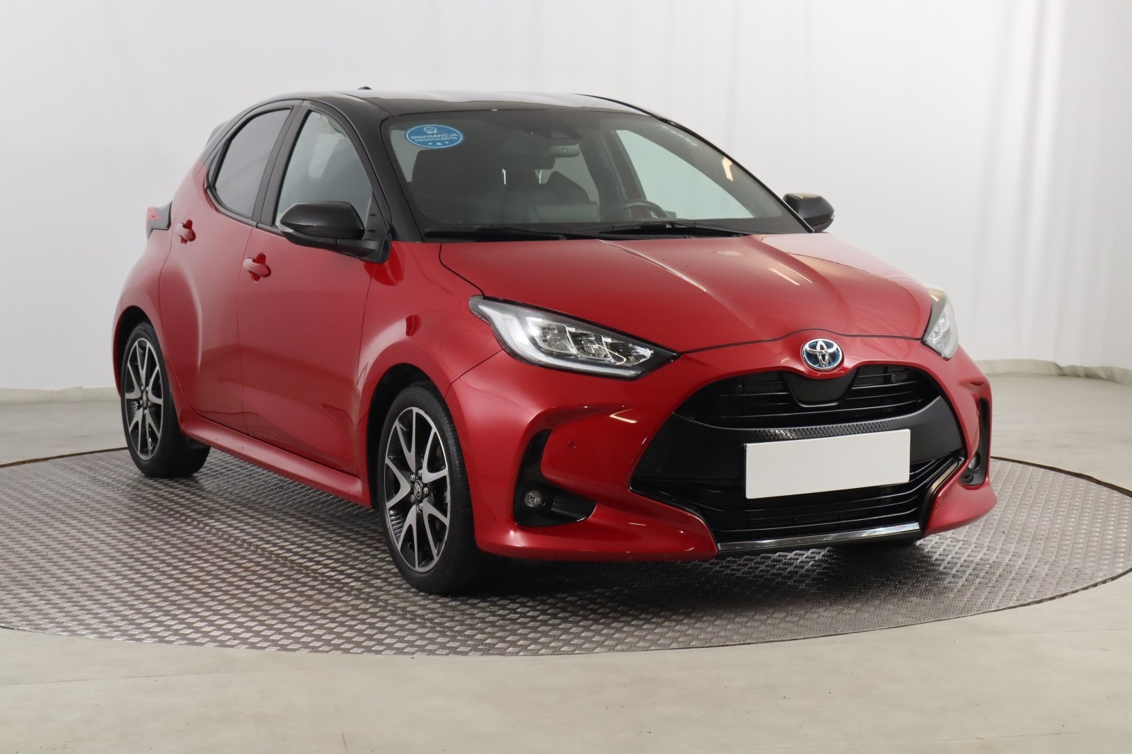 Toyota Yaris IV , Salon Polska, 1. Właściciel, Serwis ASO, Automat, Skóra