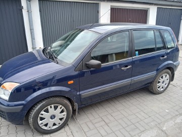 1 wlasciciel, polski salon