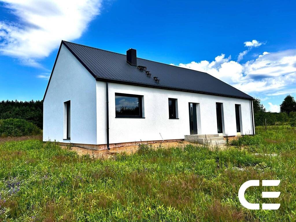 Nowoczesny dom przy lesie | 100 m² | 1027 m²
