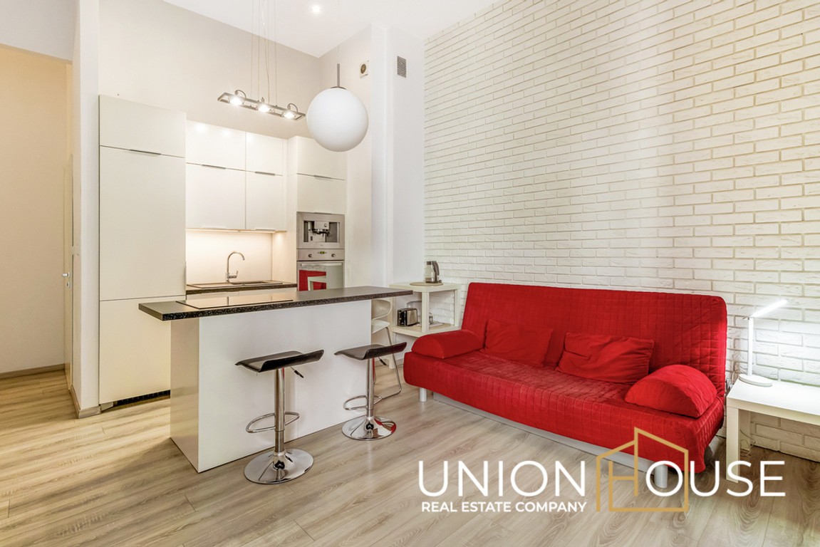 Centrum - Piłsudskiego - 3 pokoje - balkon -winda