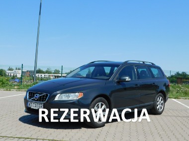 Volvo V70 III-1