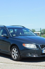 Volvo V70 III-2