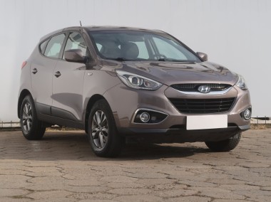 Hyundai ix35 , Salon Polska, Klima, Tempomat, Parktronic,-1