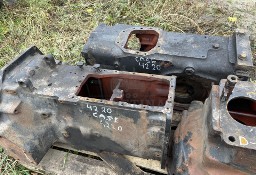 Case 4220 3220 4210 4230 4240 - obudowa sprzęgła 94294C93