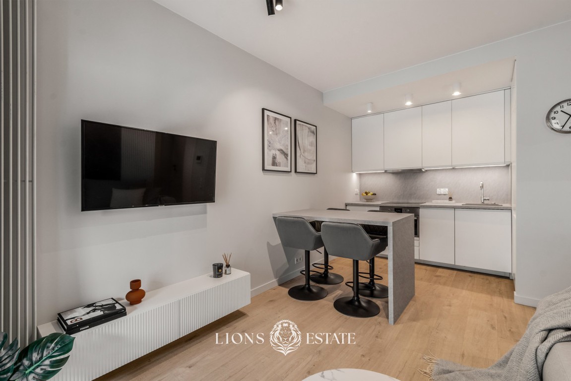 Przytulne mieszkanie w Mennica Residence - Widok 4