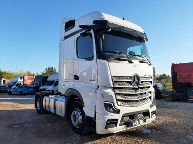 Mercedes-Benz Actros-1