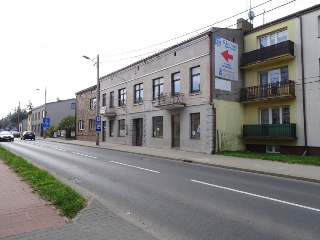 Dom na sprzedaż, 8 pokoi, 320 m², Bełchatów